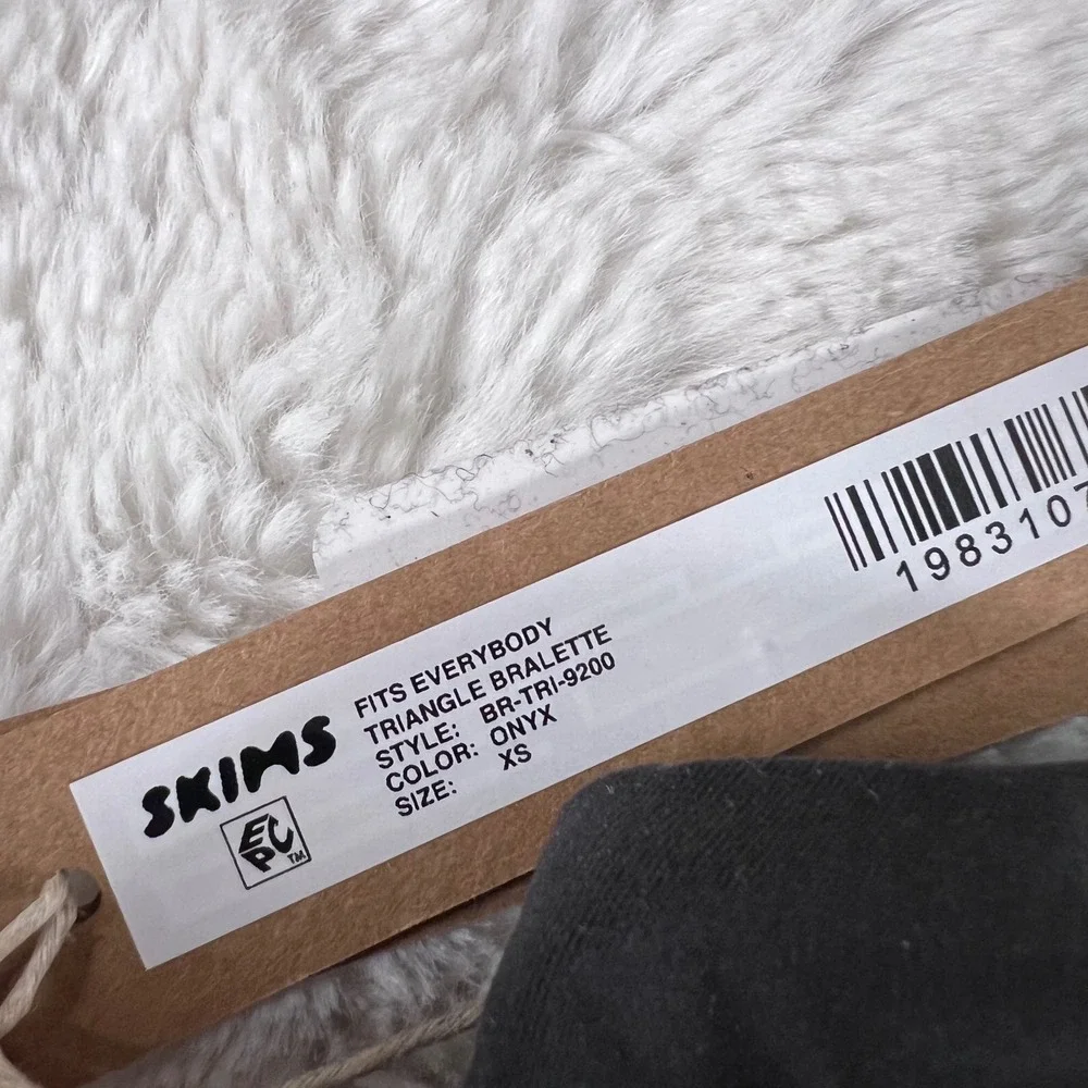SKIMS Womens Fits Everybody Triangle Bralette Onyx Black BR-TRI-9200 Size XS NWT - Picture 7 of 10